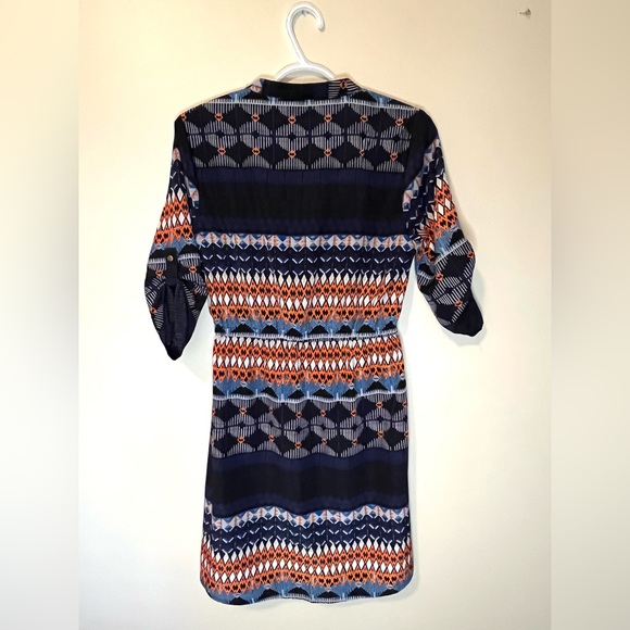 Be Bop.  Size Medium.  Dress or cover up.  Like new condition. - Picture 3 of 4